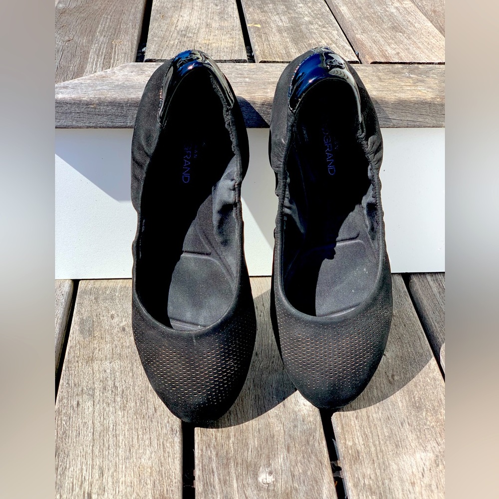 Cole Haan ballet flat 8.5B w/travel bag